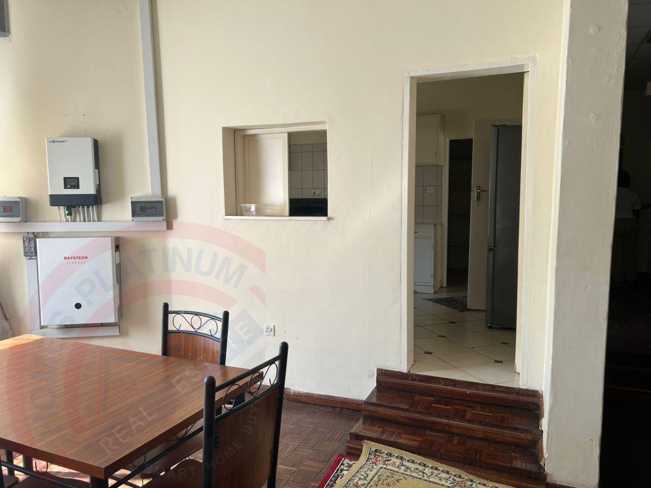 4 Bed House with En-suite for Rent in Livingstone